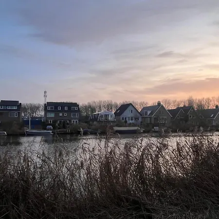 Cosy Garden Riverhouse Gasthuis 3*