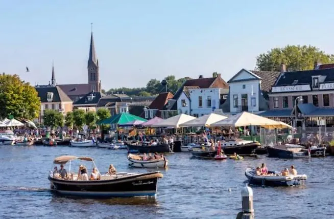 Cosy Garden Riverhouse 3* Ouderkerk aan de Amstel